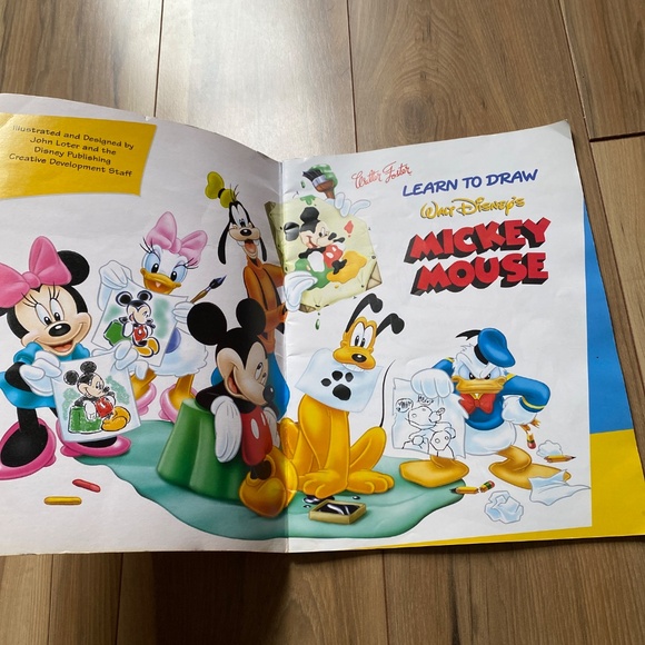 Disney Mickey Mouse Drawing Book - Picture 3 of 16